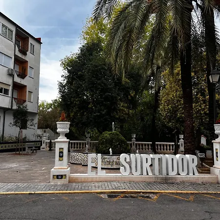 El Surtidor